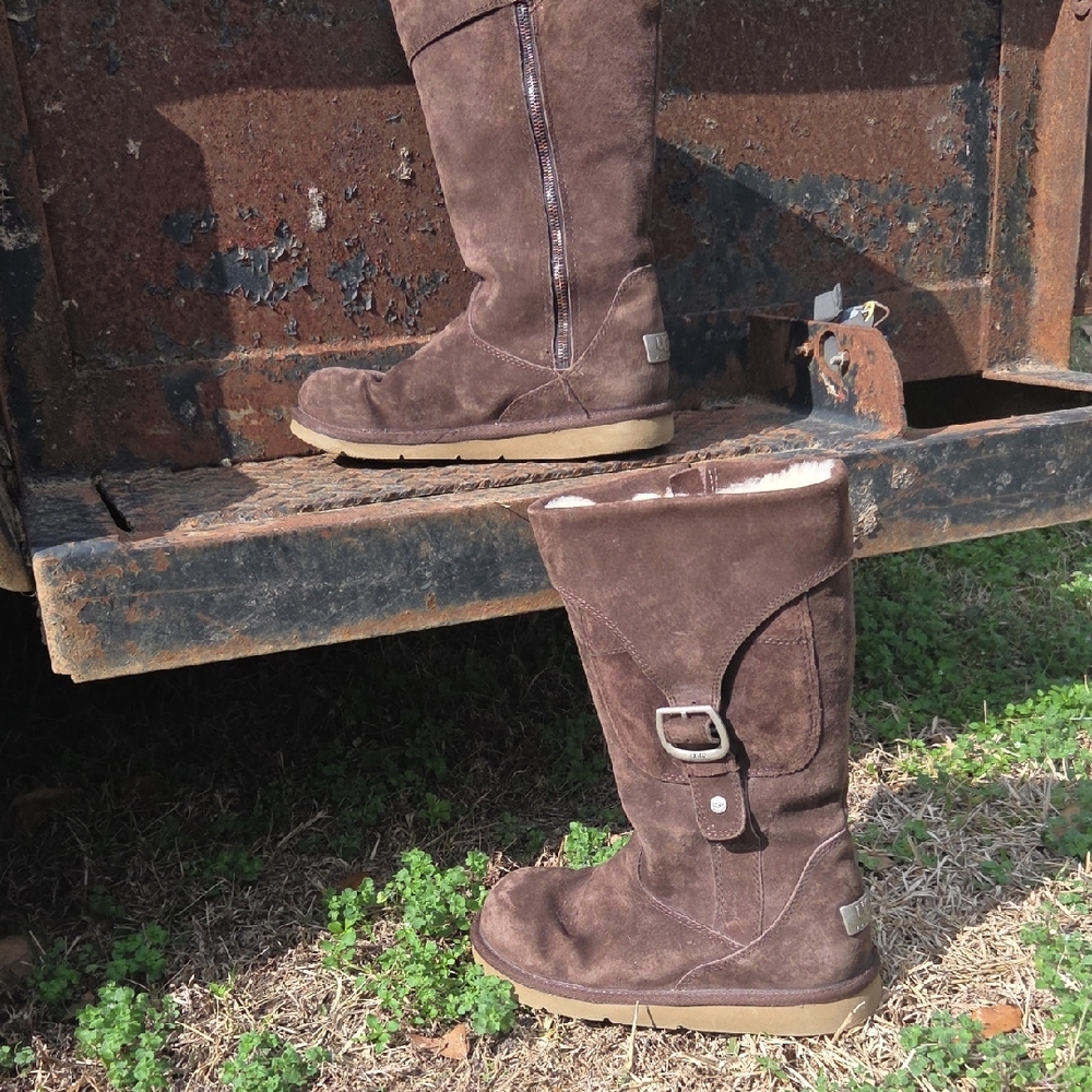 UGG Australia Cargo III boots - Picture 3 of 9